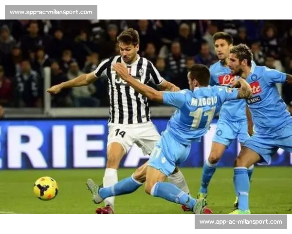 都体：尤文为避亏损欲租售道格拉斯 - 路易斯，强制买断条款锁定未来